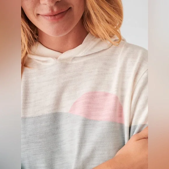 FAHERTY Sun & Wave Hoodie, Ocean Waves - Picture 2 of 3